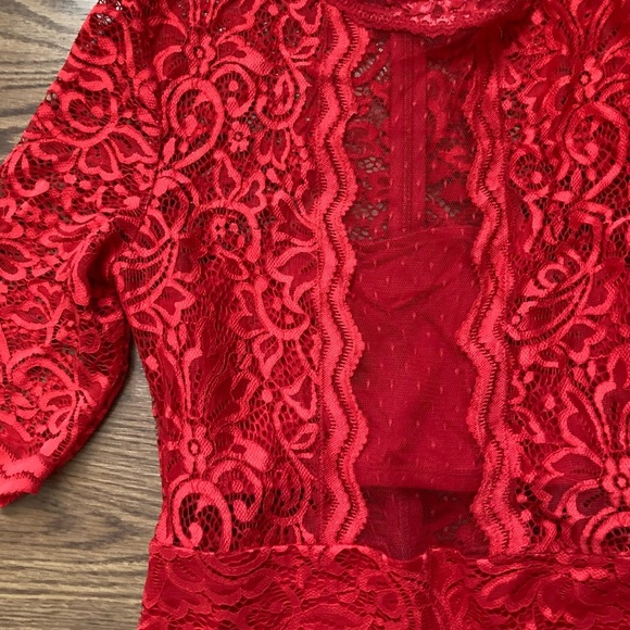 Express Woman's Midi Lace Dress- Like New - Picture 2 of 5